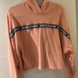 Under armor cropped hoodie sweatshirt
